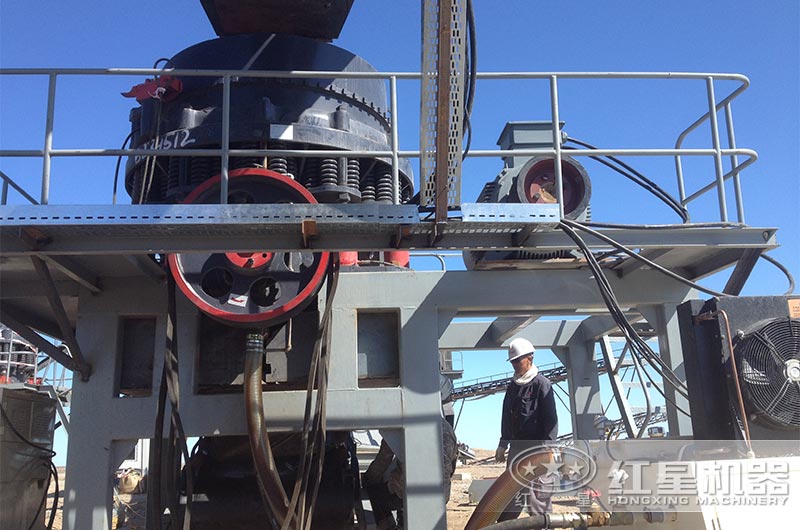 PSG1300復合型圓錐破碎機現(xiàn)場 PSG1300復合型圓錐破碎機現(xiàn)場